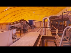 Proces budowy cegieł z Caly